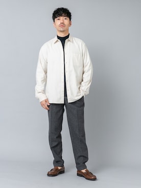 「URBAN RESEARCH ROSSO（アーバンリサーチロッソ）の『マシンウォッシャブル』ハイクオリティウールモックネックTシャツ（Tシャツ/カットソー、ブルー系）」を使った、horiguchiさん（メンズ・172cm）の秋コーディネート