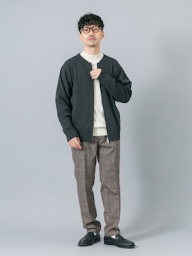 「URBAN RESEARCH ROSSO（アーバンリサーチロッソ）の『イージーケア』コットンカシミヤモックネックニット（ニット/セーター、ホワイト系）」を使った、horiguchiさん（メンズ・172cm）の秋コーディネート