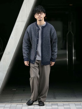 「URBAN RESEARCH ROSSO MEN（アーバンリサーチロッソメン）のアイテム（カーディガン/ボレロ）」を使った、horiguchiさん（メンズ・172cm）の秋コーディネート