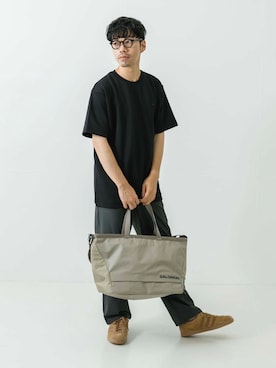 「アイテム（スニーカー、ブラウン系）」を使った、horiguchiさん（メンズ・172cm）の夏コーディネート