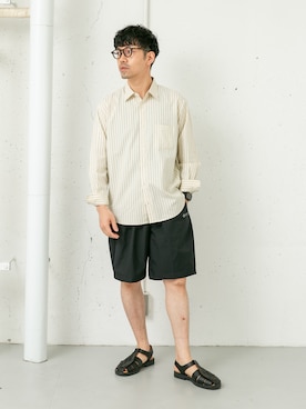 「URBAN RESEARCH ROSSO（アーバンリサーチロッソ）の『別注』+phenix　WINDSTOPPER by GORE-TEX LABSタックショーツ（その他パンツ、ブラック系）」を使った、horiguchiさん（メンズ・172cm）の春コーディネート