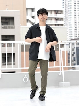 「URBAN RESEARCH ROSSO MEN（アーバンリサーチロッソメン）のアイテム（チノパンツ）」を使った、horiguchiさん（メンズ・172cm）の春コーディネート