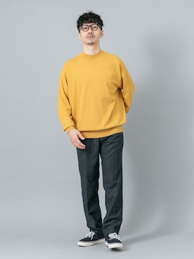 「URBAN RESEARCH ROSSO（アーバンリサーチロッソ）の『イージーケア』コットンカシミヤモックネックニット（ニット/セーター、イエロー系）」を使った、horiguchiさん（メンズ・172cm）の秋コーディネート