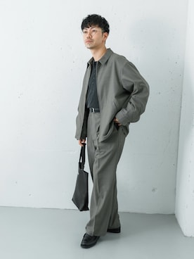 「URBAN RESEARCH（アーバンリサーチ）のAWAK　TOTE-grain（トートバッグ、ブラック系）」を使った、horiguchiさん（メンズ・172cm）の春コーディネート