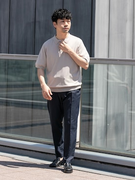 「URBAN RESEARCH ROSSO MEN（アーバンリサーチロッソメン）の『WEB限定』シルク混サマーニットポロシャツ（ポロシャツ、グレー系）」を使った、horiguchiさん（メンズ・172cm）の春コーディネート