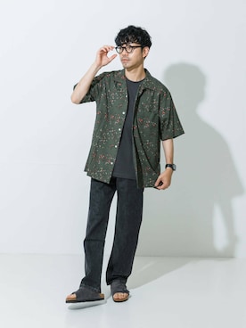 「URBAN RESEARCH（アーバンリサーチ）のアイテム（デニムパンツ）」を使った、horiguchiさん（メンズ・172cm）の夏コーディネート