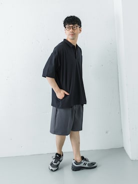 「URBAN RESEARCH（アーバンリサーチ）のNEW BALANCE　U2002（スニーカー、グレー系）」を使った、horiguchiさん（メンズ・172cm）の春コーディネート