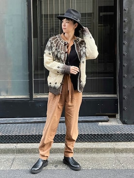 「ジャンプスーツ」｜「アイテム（その他アウター）」を使った、菅千代美(すがちよみ)さん（レディース・170cm）の冬コーディネート