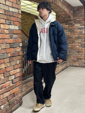 「アイテム（ダウンジャケット/コート、ブルー系）」を使った、Kenji Sugiyamaさん（メンズ・178cm）の冬コーディネート