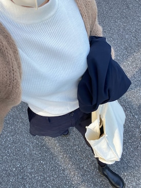 「titivate（ティティベイト）のﾛｰｹﾞｰｼﾞﾊﾝﾄﾞﾗｲｸﾆｯﾄｶｰﾃﾞｨｶﾞﾝ（カーディガン/ボレロ）」を使った、なともさん（レディース・172cm）の秋コーディネート