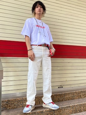 DIESELのベルト(レッド系)を使った人気ファッション DIESELのベルト(レッド系)を使った人気ファッション