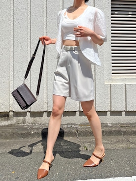 「肌見せ」｜「アイテム（ショルダーバッグ）」を使った、Jewelobeさん（レディース・171cm）の春コーディネート