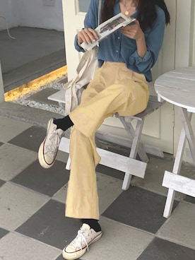 「カラー×コーデ」｜「アイテム（スラックス）」を使った、Jewelobeさん（レディース・157cm）の春コーディネート