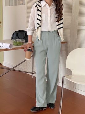 「カラー×コーデ」｜「アイテム（スラックス）」を使った、Jewelobeさん（レディース・158cm）の春コーディネート