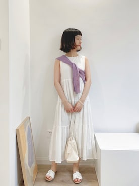 「select MOCA（セレクトモカ）の2020 A/W カーディガンストール/マルチウェイフェイクカーディガン肩掛けニットストール（カーディガン/ボレロ、パープル系）」を使った、WEAR 中国さん（レディース）の夏コーディネート