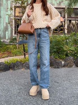 「UGG（アグ）のUGG CLASSIC ULTRA MINI PLATFORM / アグ クラッシック ウルトラ ミニ プラットフォーム 【SP】（ブーツ）」を使った、aikoさん（レディース・165cm）の冬コーディネート