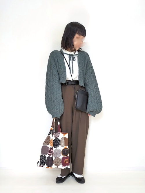 カーディガン fig London - Shetland short CD fig London（フィグロンドン）の「SHETLAND short CD（カーディガン