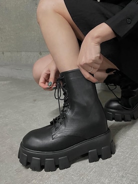 永田沙織(EMODA)さんのコーディネート