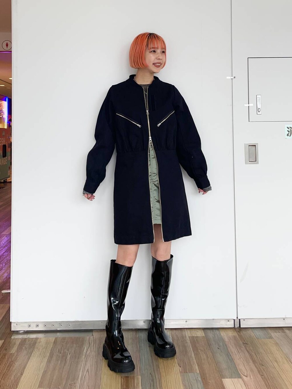 ラグソールバックジップロングブーツ/971015を使ったショップスタッフ