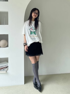 「JEANASIS（ジーナシス）のシアーベロアレースショートパンツ/1055417（その他パンツ、ブラック系）」を使った、フィーさん（レディース・164cm）の夏コーディネート