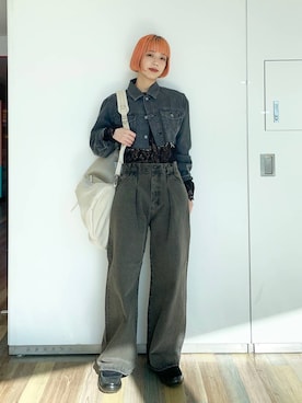 「JEANASIS（ジーナシス）のアイテム（デニムジャケット）」を使った、フィーさん（レディース・164cm）の冬コーディネート