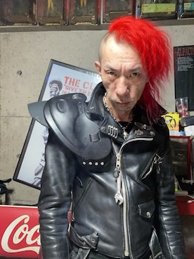 「アイテム（ライダースジャケット）」を使った、Takaya さん（メンズ・172cm）の冬コーディネート