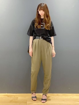 「アイテム（Tシャツ/カットソー、ブラック系）」を使った、nahoさん（レディース・166cm）の夏コーディネート