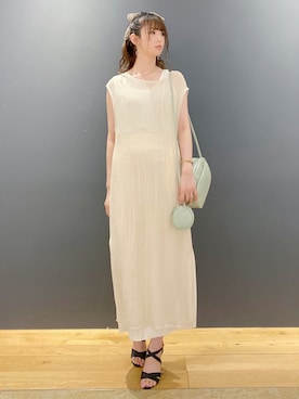 「HONEYSUCKLE ROSE（ハニーサックルローズ）のアイテム」を使った、nahoさん（レディース・166cm）の夏コーディネート