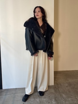 「アイテム（ムートンコート）」を使った、藤井さん（レディース・167cm）の秋コーディネート