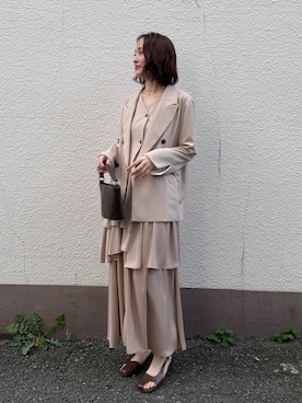 「アイテム（ワンピース/ドレス、ベージュ系）」を使った、藤井さん（レディース・167cm）の冬コーディネート