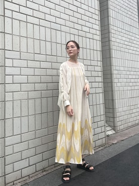 「LAGUNAMOON（ラグナムーン）のアイテム（ブレスレット）」を使った、藤井さん（レディース・166cm）の夏コーディネート