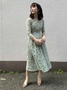 「LAGUNAMOON（ラグナムーン）のLADYコンフォートパンプス（パンプス）」を使った、藤井さん（レディース・166cm）の春コーディネート