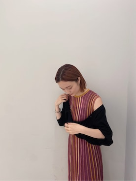 「スタイリング」｜「アイテム（アクセサリー）」を使った、藤井さん（レディース・166cm）の夏コーディネート