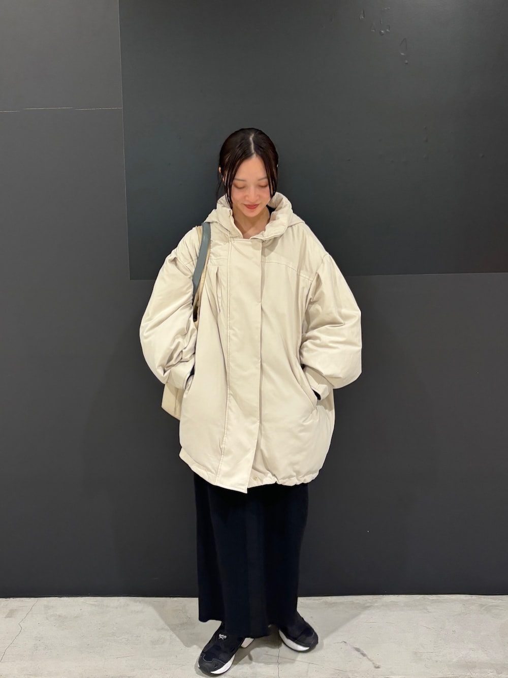 2023.12.27 UP｜ラグナムーン（LAGUNAMOON）、藤井、23718848｜RUNWAY 