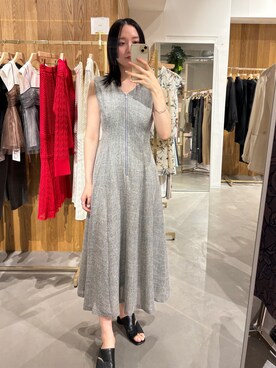「LAGUNAMOON（ラグナムーン）のミドルヒールカッティングミュール（サンダル）」を使った、藤井さん（レディース・166cm）の春コーディネート