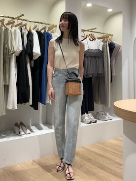 「アイテム（サンダル）」を使った、藤井さん（レディース・166cm）の夏コーディネート