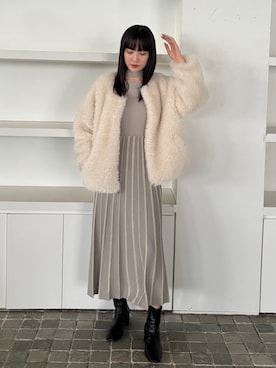 「ニットワンピース」｜「アイテム（ブルゾン）」を使った、藤井さん（レディース・166cm）の秋コーディネート