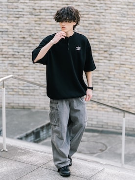 「UMBRO（アンブロ）のアイテム」を使った、Rocky Monroeさん（メンズ・173cm）の春コーディネート