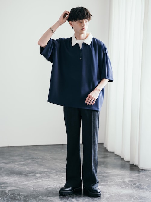 ワイドシルエットセンタープレスフレアデニムパンツ