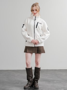 Rocky Monroeさんのコーディネート