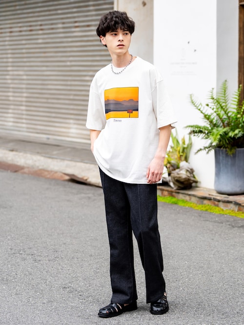 ワイドシルエットセンタープレスフレアデニムパンツ