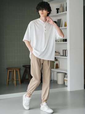 「Rocky Monroe（ロッキーモンロー）のアイテム」を使った、Rocky Monroeさん（メンズ・173cm）の春コーディネート