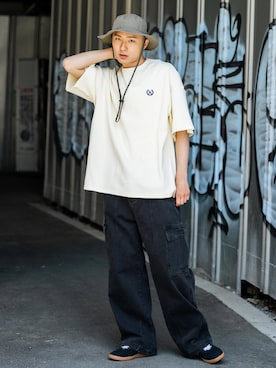 Rocky Monroeさん(メンズ・177cm)の春コーディネート