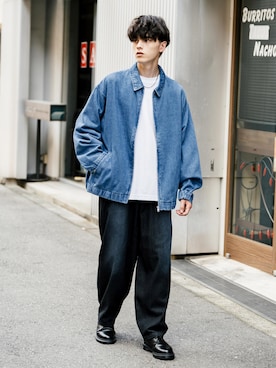 「アイテム（デニムジャケット）」を使った、Rocky Monroeさん（メンズ・173cm）の秋コーディネート