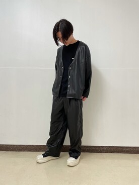 「DANKE SCHON（ダンケシェーン）のアイテム（スラックス）」を使った、ハヤカワカイさん（メンズ・173cm）の秋コーディネート