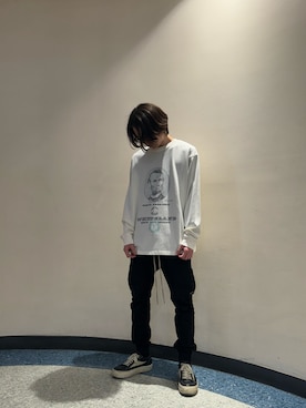 「WHITELAND（ホワイトランド）のアイテム（Tシャツ/カットソー）」を使った、ハヤカワカイさん（メンズ・173cm）の冬コーディネート