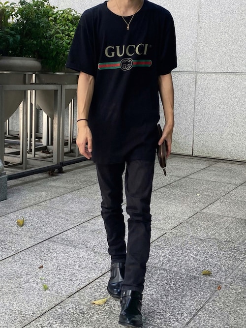 【GUCCI】Tシャツ レディース クルーネック シンプルコーデに! GUCCIのTシャツ/カットソーを使ったレディース人気ファッション