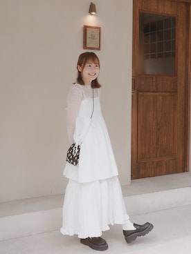 「アイテム（ジャンパースカート）」を使った、Cocoさん（レディース・158cm）の夏コーディネート