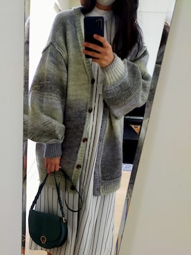 「ZARA（ザラ）のアイテム（ショルダーバッグ、ブルー系）」を使った、yuseさん（レディース・168cm）の冬コーディネート