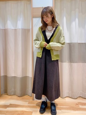 「Samansa Mos2 blue」｜「アイテム（ジャンパースカート）」を使った、kuma.さん（レディース・163cm）の秋コーディネート